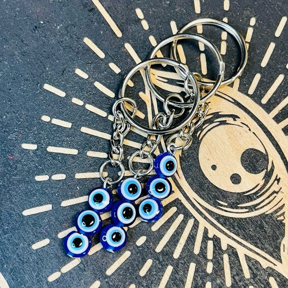3-Bead Evil Eye Keychain, Handmade - Picture 2 of 7